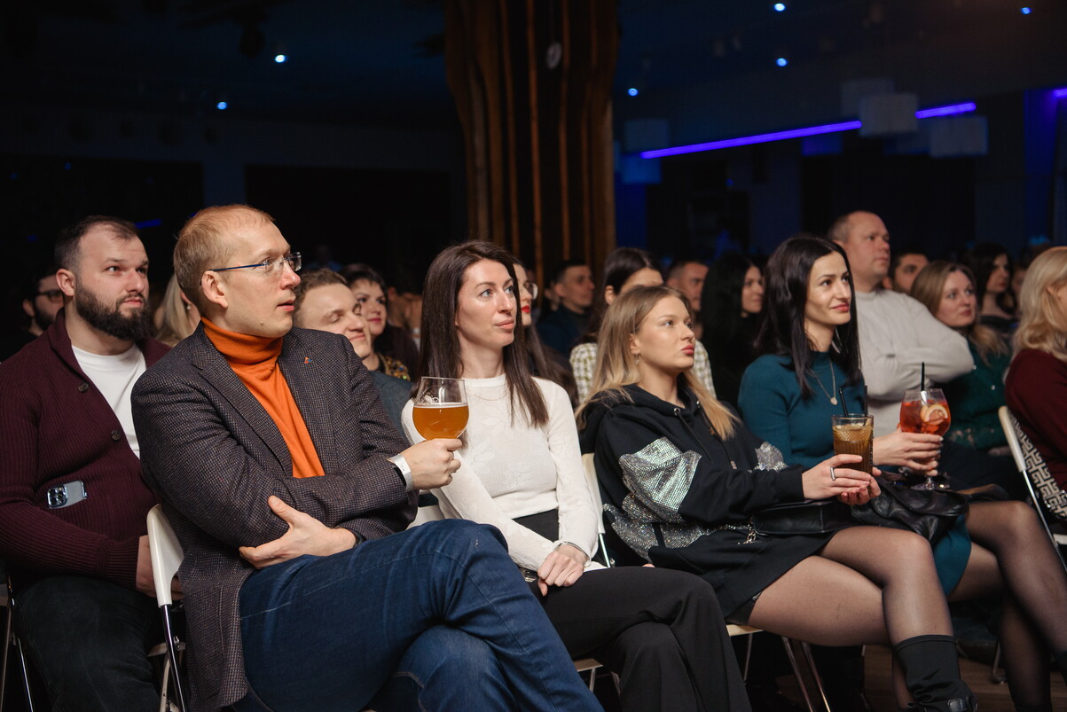 Театр "Чорний квадрат" представляє "Хто кого хоче..." (15.03.2023)