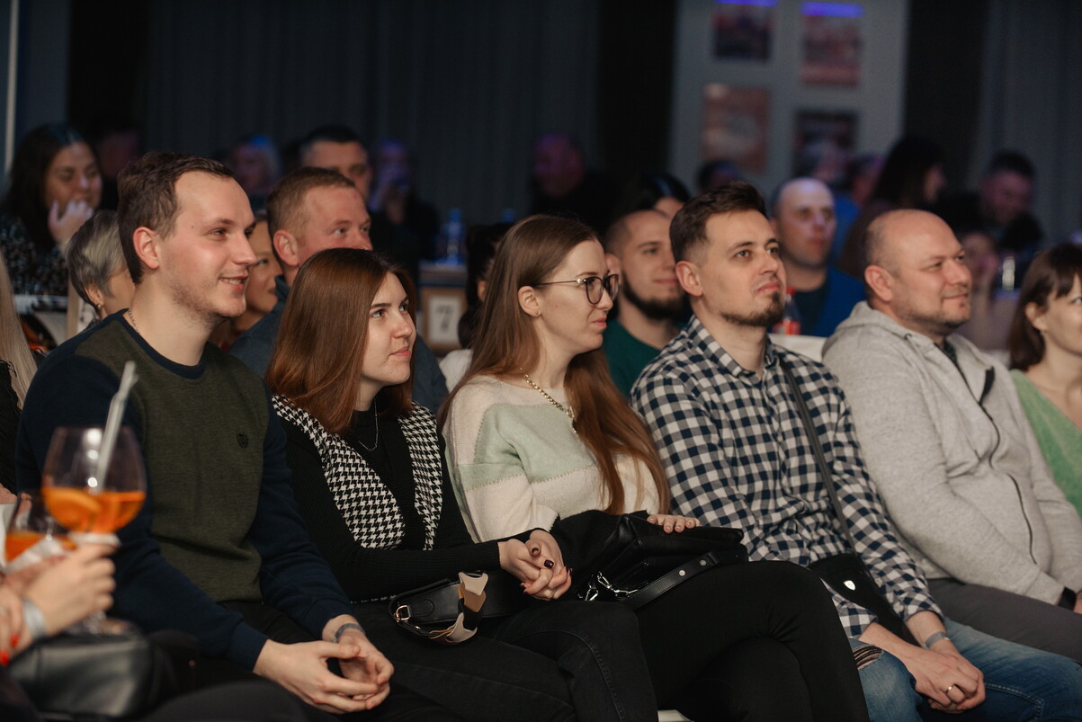 Театр "Чорний квадрат" представляє "Хто кого хоче..." (15.03.2023)