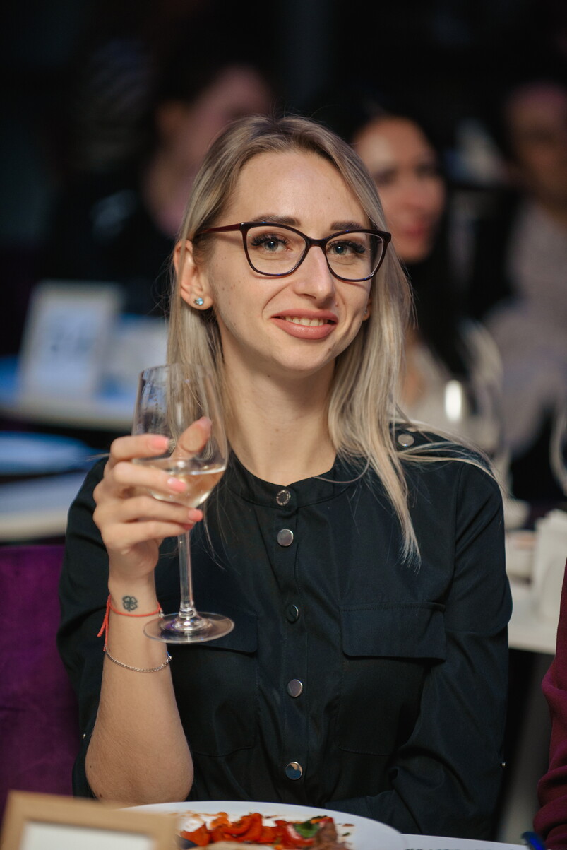 Театр "Чорний квадрат" представляє "Хто кого хоче..." (15.03.2023)