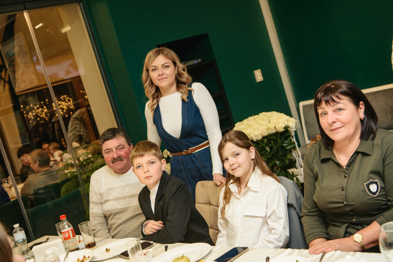 Чорний Квадрат "І хочеться, і - колеться" (23.03.2025)