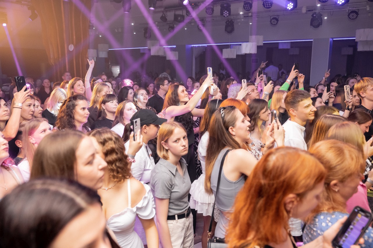 Drevo (25.07.2025)