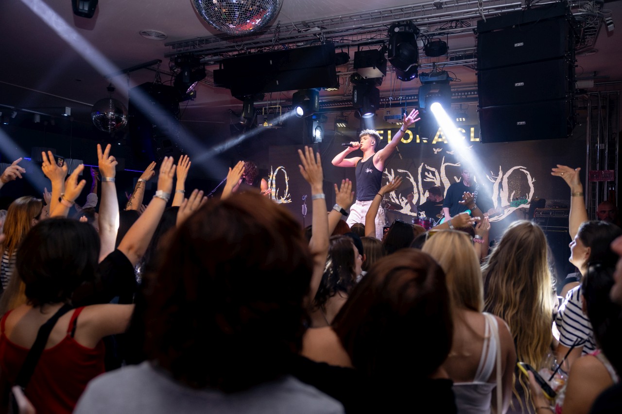 Drevo (25.07.2025)
