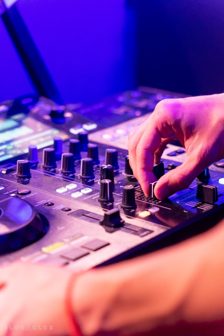 ОЧІ В ОЧІ (10.10.2025)