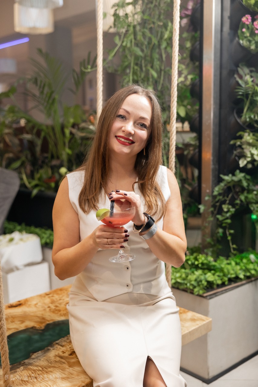 Анна Трінчер (16.11.2025)