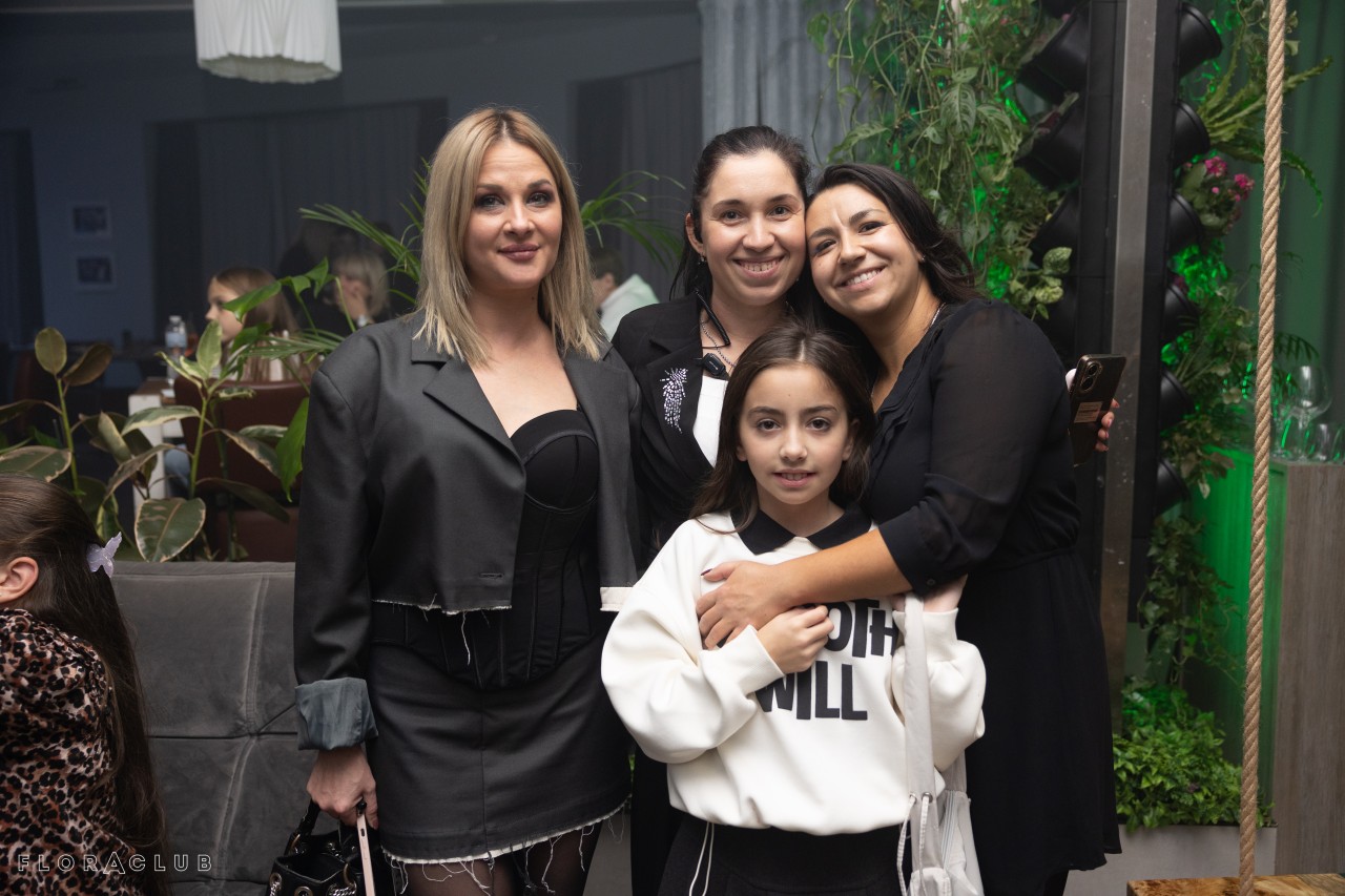 Анна Трінчер (16.11.2025)