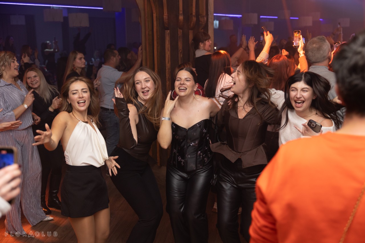 Анна Трінчер (16.11.2025)