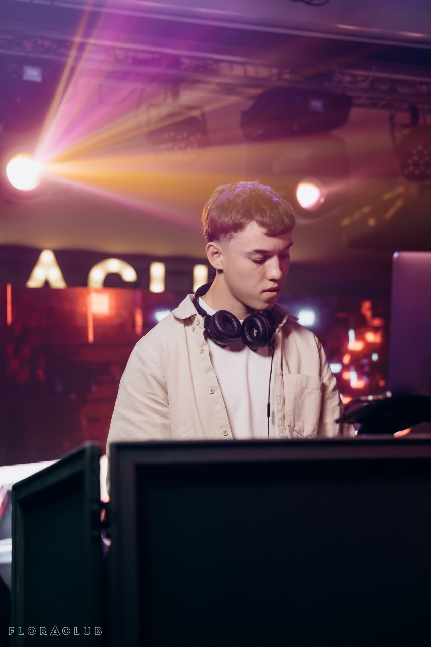 Анна Трінчер (16.11.2025)