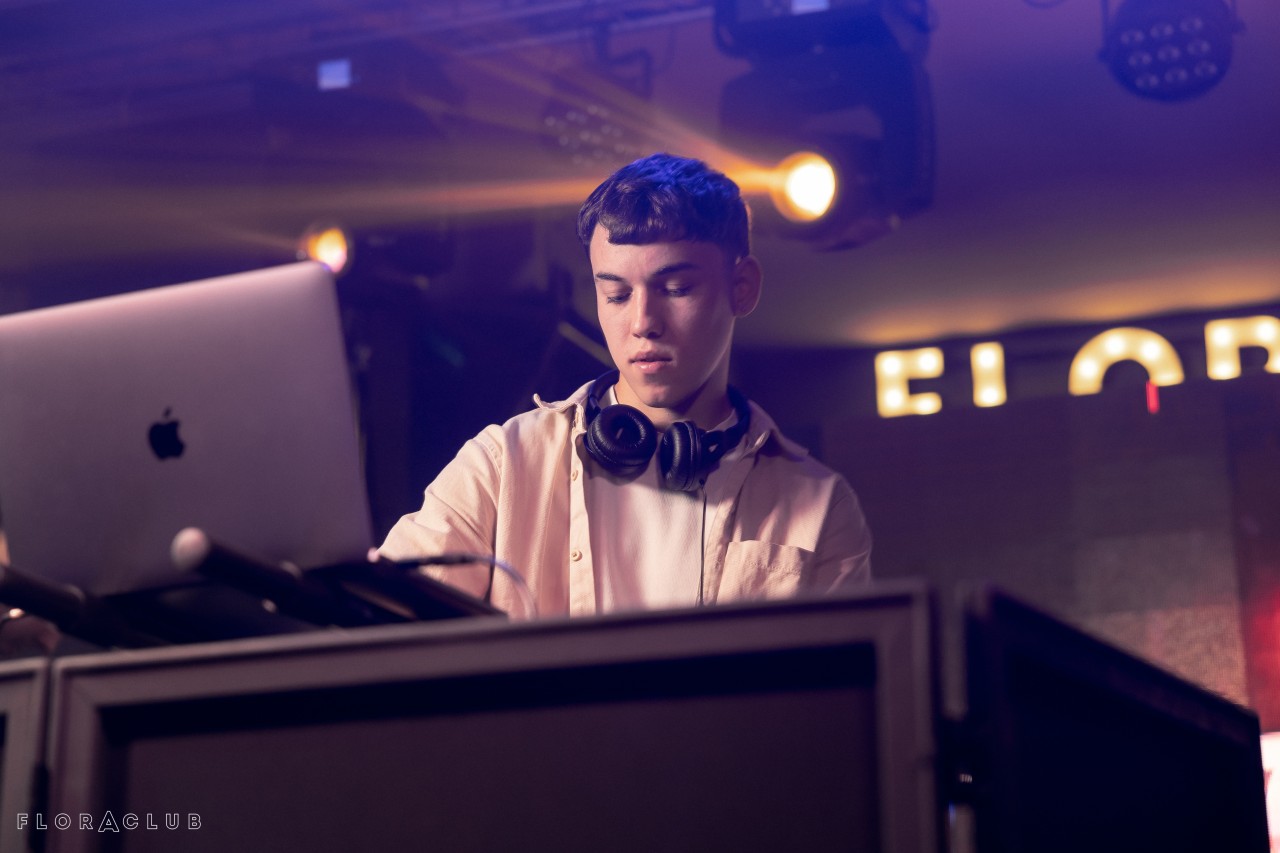 Анна Трінчер (16.11.2025)