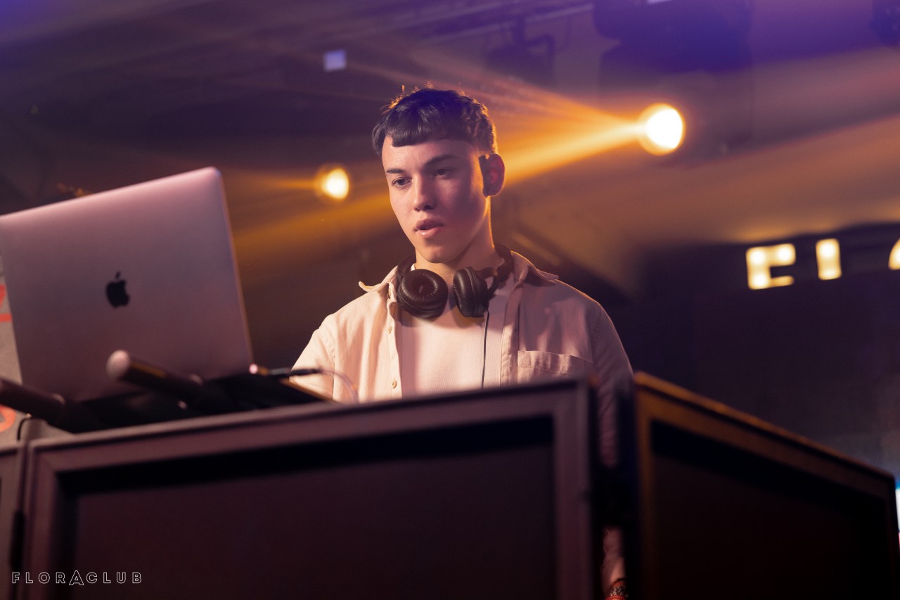 Анна Трінчер (16.11.2025)