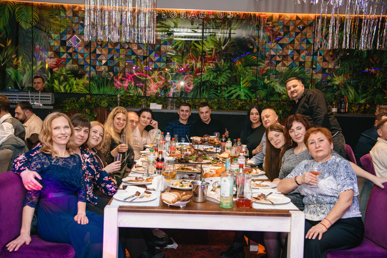 Новорічний корпоратив (20.12.2025)