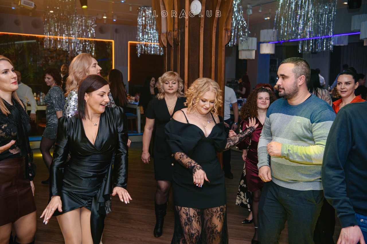 Новорічний корпоратив (20.12.2025)