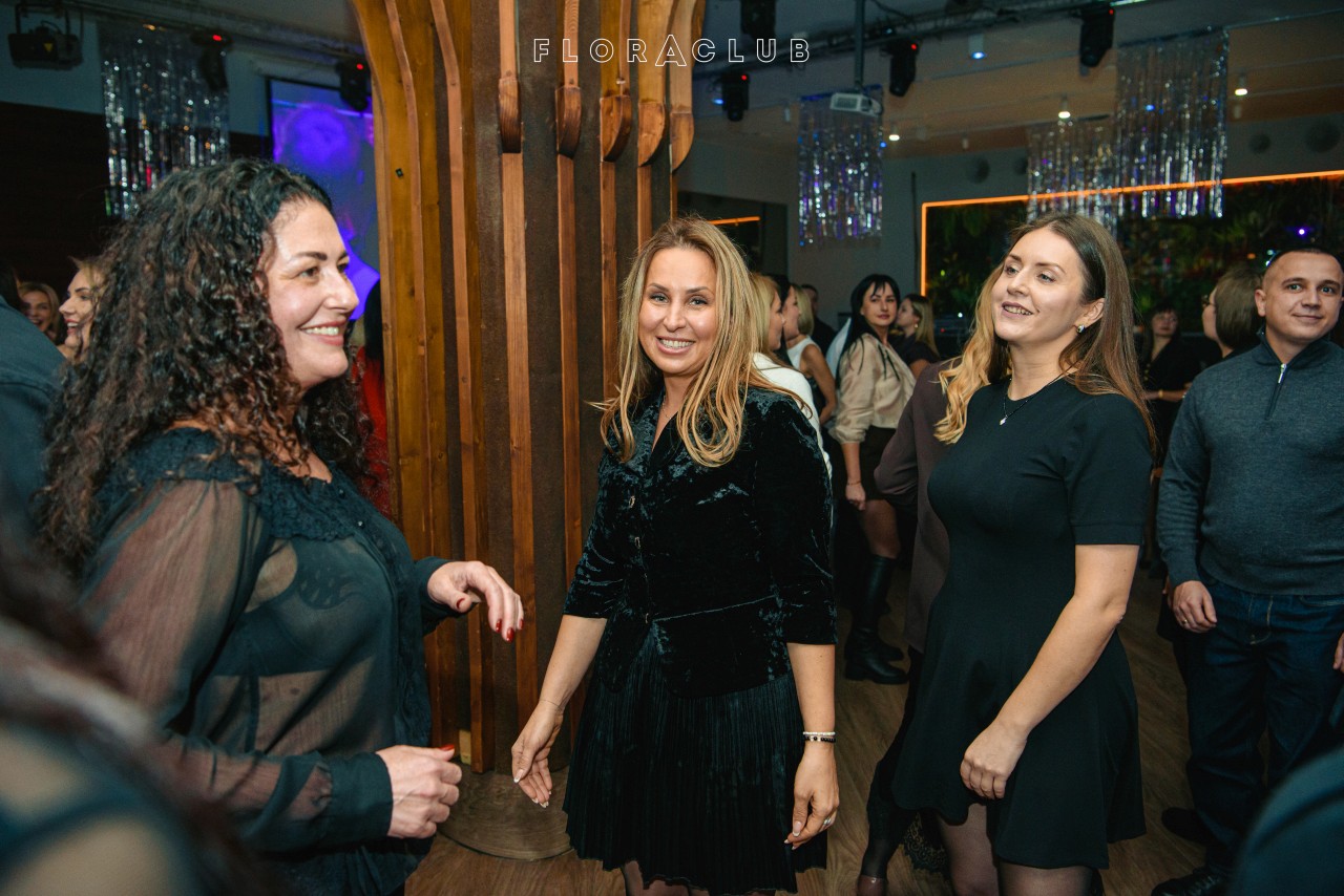 Новорічний корпоратив (20.12.2025)