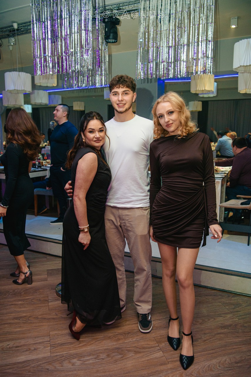 Новорічний корпоратив (20.12.2025)