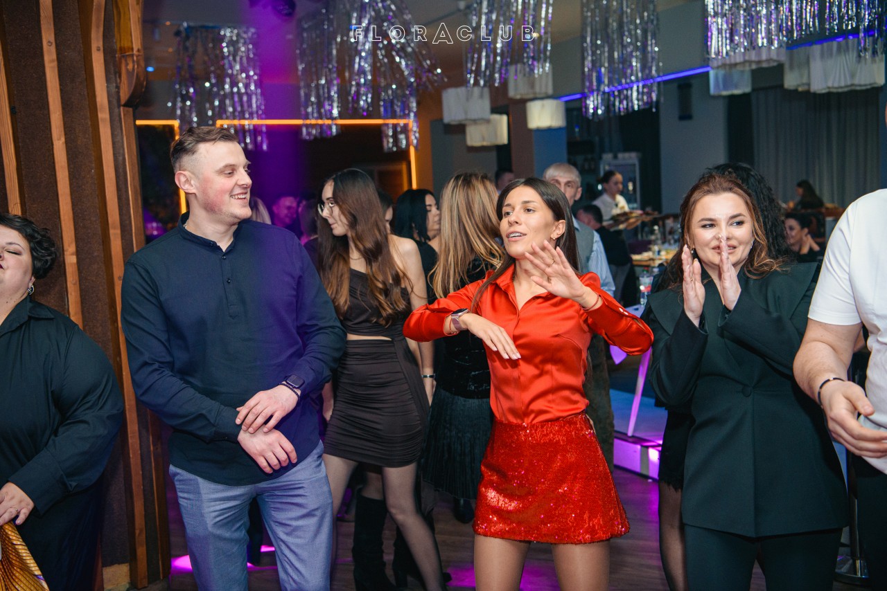 Новорічний корпоратив (20.12.2025)