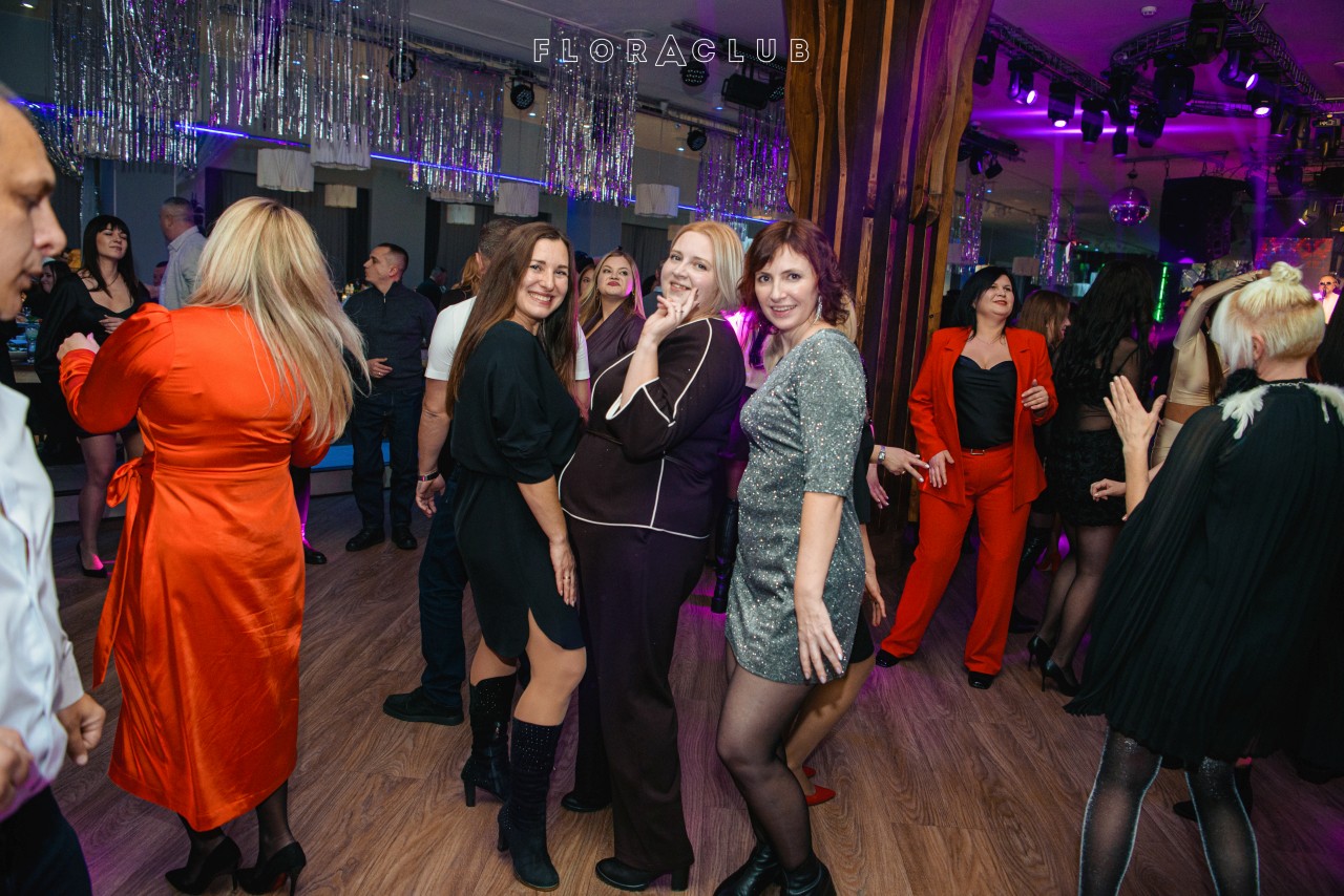 Новорічний корпоратив (20.12.2025)