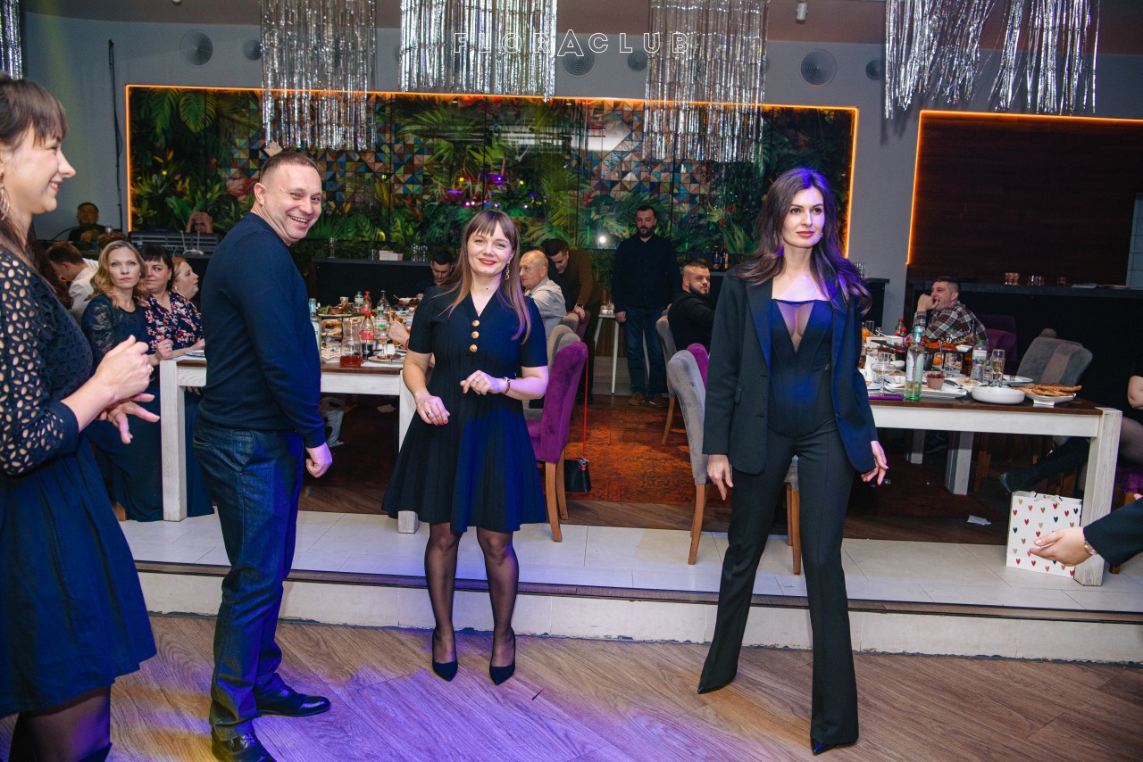 Новорічний корпоратив (20.12.2025)