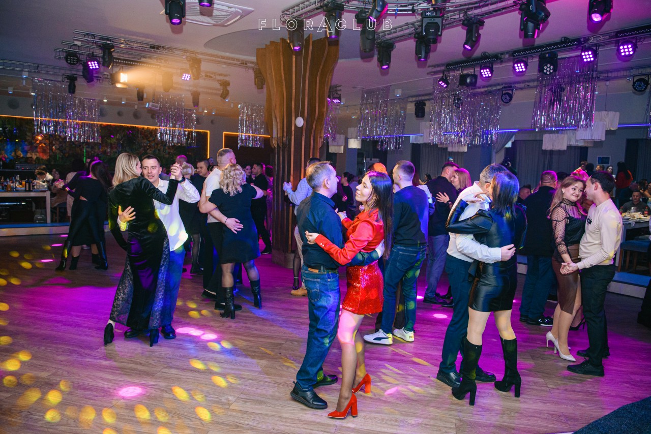 Новорічний корпоратив (20.12.2025)