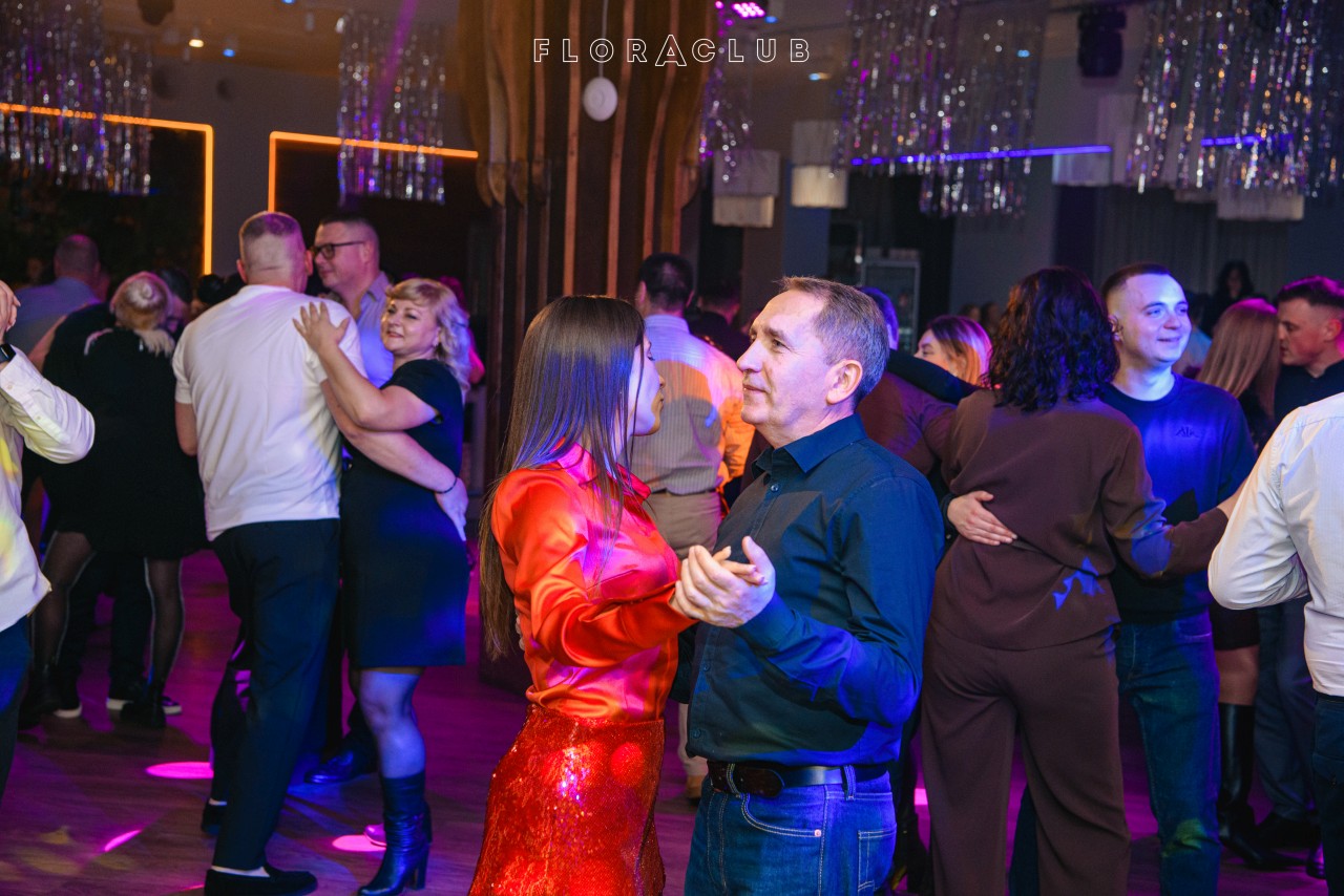 Новорічний корпоратив (20.12.2025)