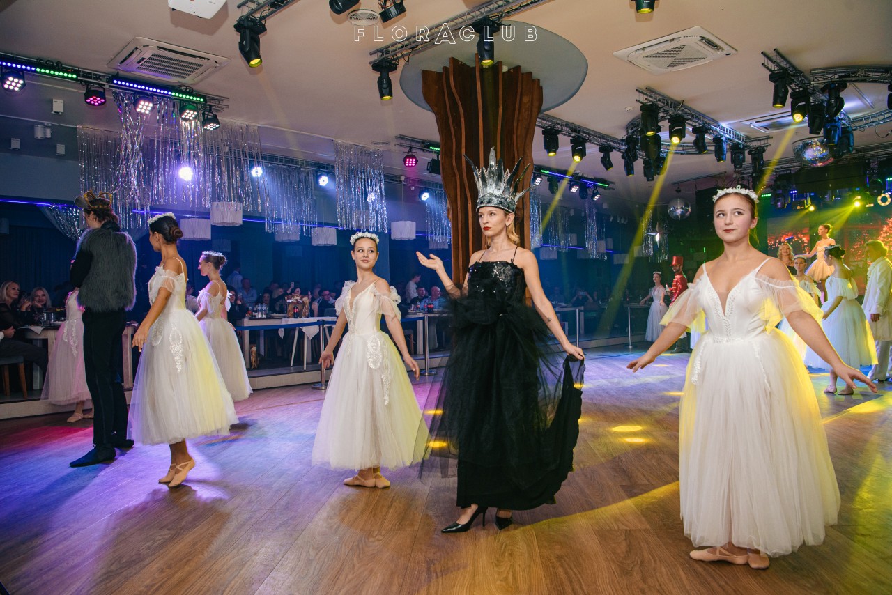 Новорічний корпоратив (20.12.2025)