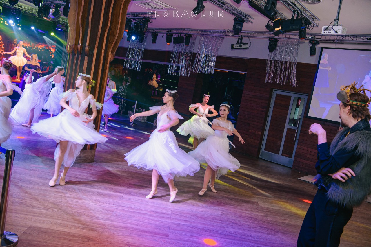 Новорічний корпоратив (20.12.2025)