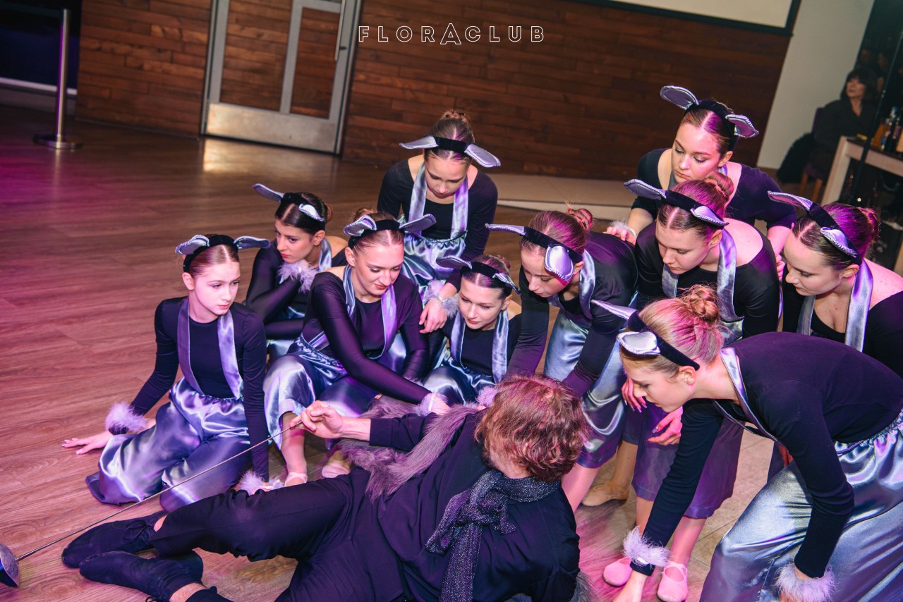 Новорічний корпоратив (20.12.2025)