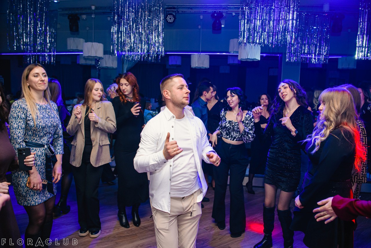 Новорічний корпоратив (21.12.2025)