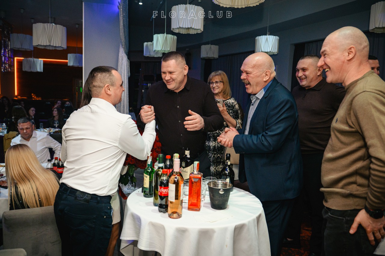 Новорічний корпоратив: Едмон Казарян (23.12.2025)