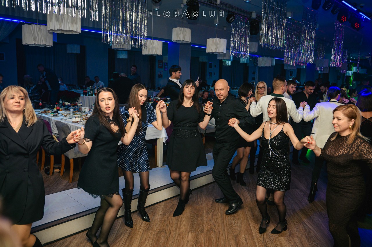 Новорічний корпоратив: Едмон Казарян (23.12.2025)