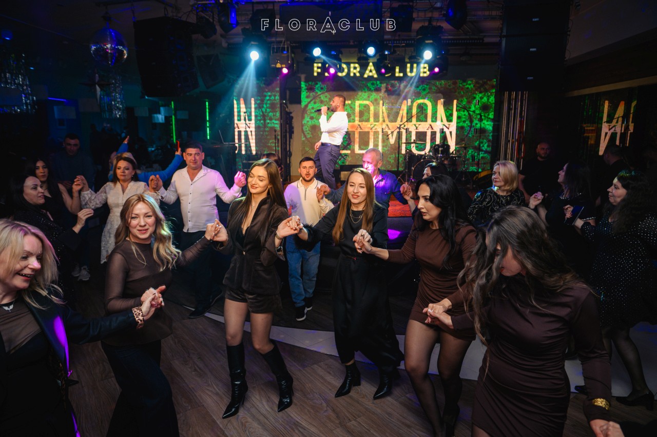 Новорічний корпоратив: Едмон Казарян (23.12.2025)