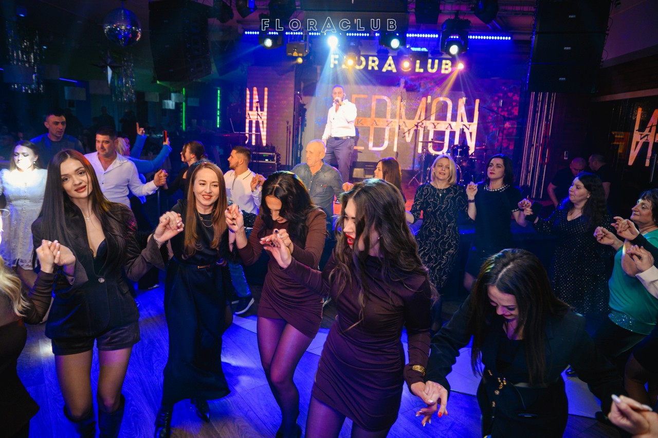 Новорічний корпоратив: Едмон Казарян (23.12.2025)