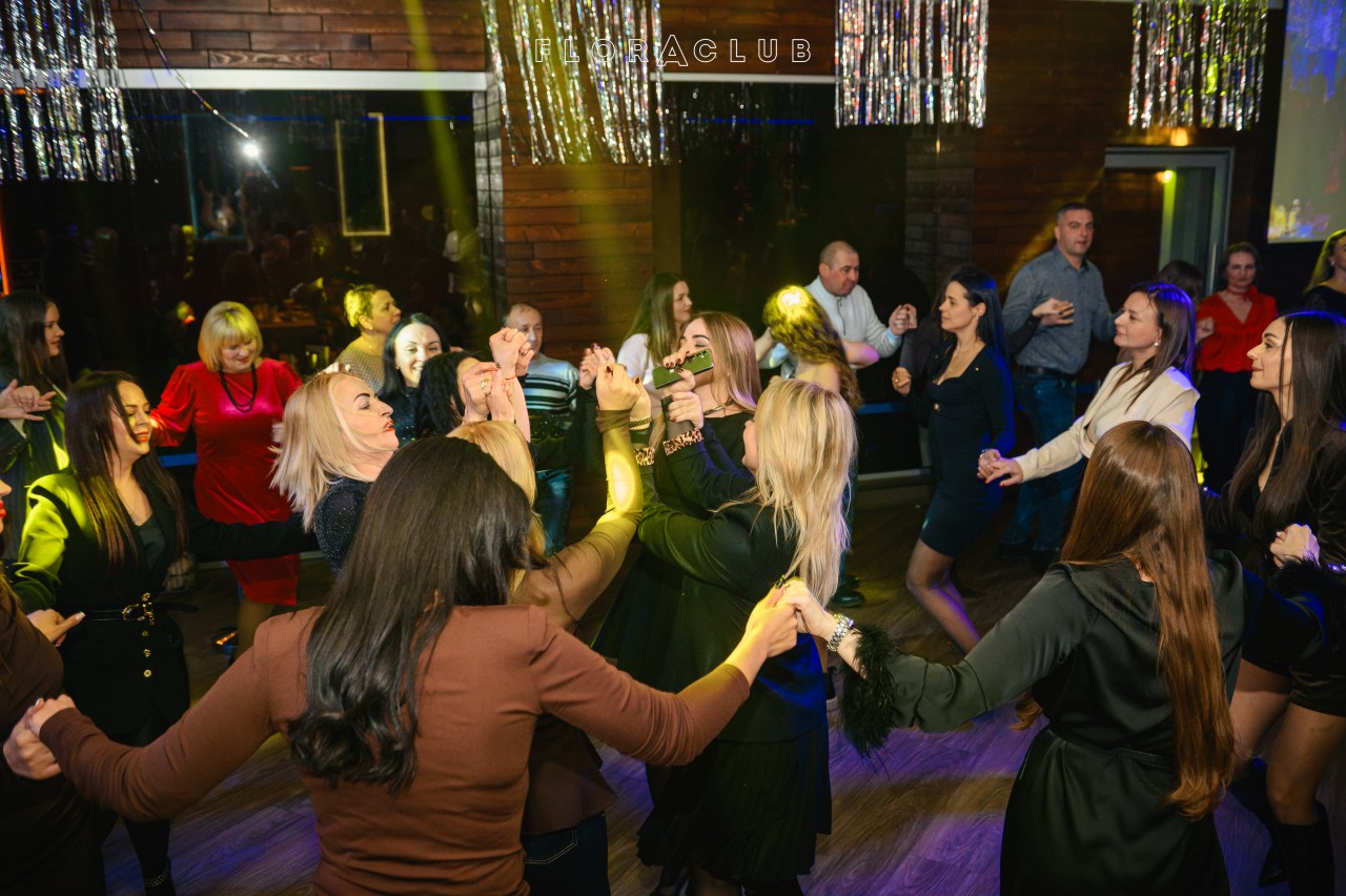 Новорічний корпоратив: Едмон Казарян (23.12.2025)