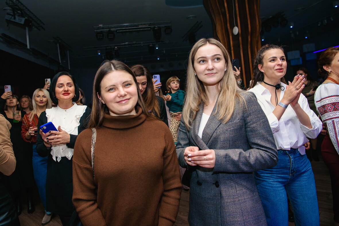 FIЇNKA (07.12.2023)