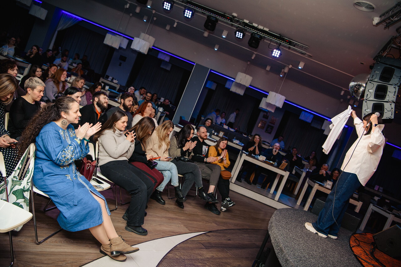 Стендап Анастасії Зухвалої (30.11.2023)